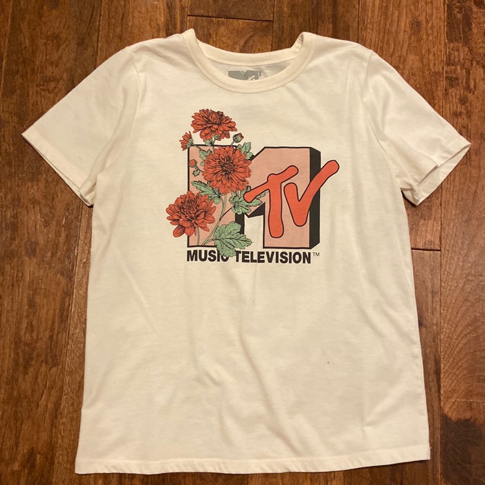 MTV T-shirt